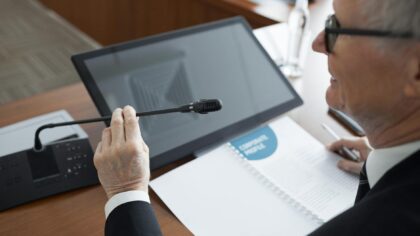 AI per la voce: come migliorare video, riunioni e studio con il riconoscimento vocale