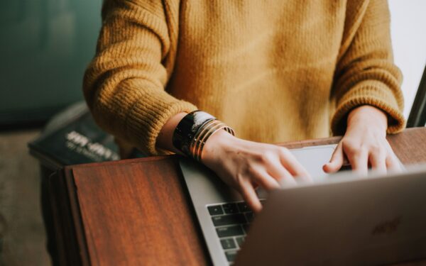 Assistente AI personale: come creare una “seconda mente digitale” che ti alleggerisce la giornata