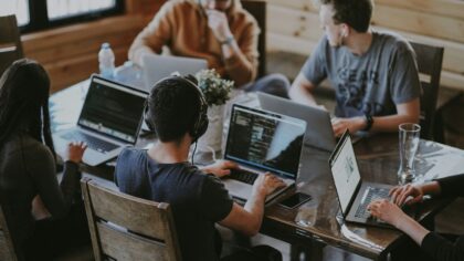 Cloud collaborativo per piccoli gruppi: come lavorare meglio con documenti condivisi