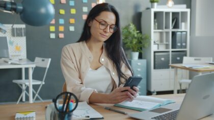 Come ridurre le distrazioni online e ritrovare concentrazione nella vita digitale quotidiana
