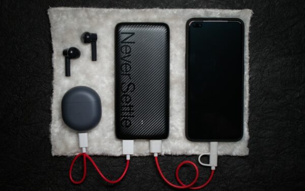 Come scegliere una power bank affidabile: guida pratica per non restare mai a batteria zero