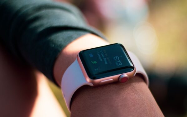 Come scegliere uno smartwatch utile davvero nella vita di tutti i giorni