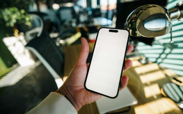 Come usare le liste di cose da fare sul telefono senza stress e senza sentirti in colpa