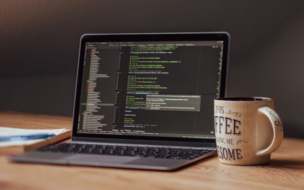 Editor di testo minimalisti per scrittura concentrata: come funzionano e quali vantaggi offrono