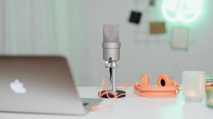 Intelligenza artificiale per la voce: cosa puoi farci oggi e come restare in controllo