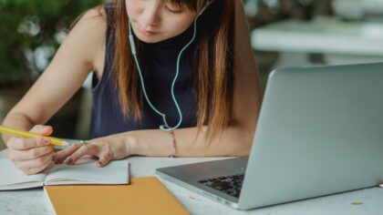 Intelligenza artificiale per studenti: come trasformare appunti sparsi in un sistema di studio efficace