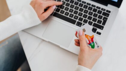 Internet banking più protetto: abitudini concrete per ridurre davvero i rischi