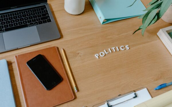 Organizzare file tra cloud e dispositivi: guida pratica con software di sincronizzazione