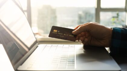 Pagamenti online più sereni: come riconoscere metodi affidabili e proteggere i tuoi dati