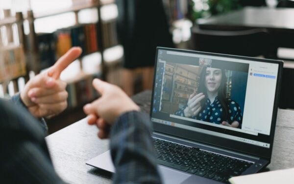 Come scegliere un traduttore online che non stravolga il senso di ciò che scrivi
