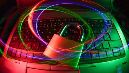 Spyware su PC e notebook: come accorgersene e cosa fare passo per passo
