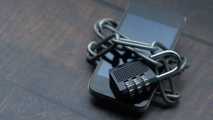 Attacchi SIM swap: come riconoscerli e proteggere il tuo numero di telefono