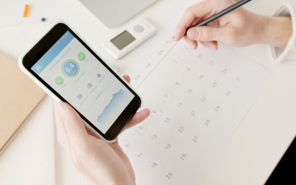 Come usare i calendari digitali per coordinare famiglia e impegni domestici