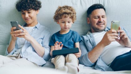 Controllo genitori online: guida pratica per proteggere i figli su smartphone, app e social