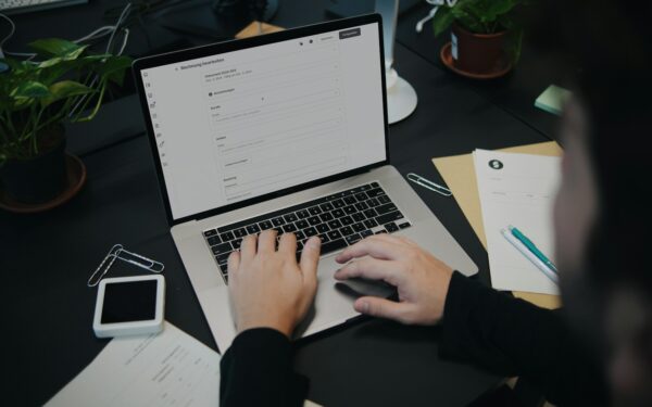 PEC per tutti: cos’è, a cosa serve e come iniziare a usarla in modo semplice