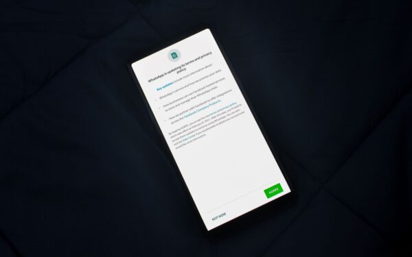 Permessi delle app su Android e iOS: guida pratica per proteggere davvero i tuoi dati