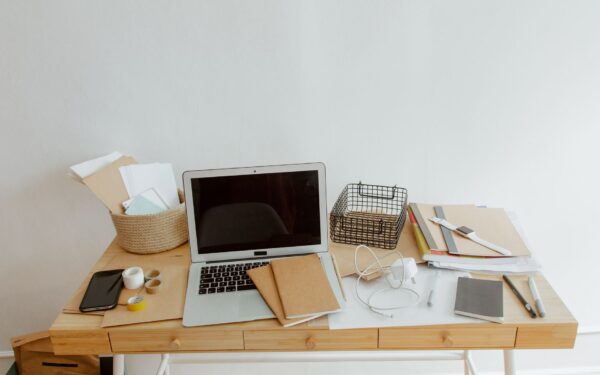 Sicurezza per smart working da casa: controlli semplici per lavorare online con più serenità